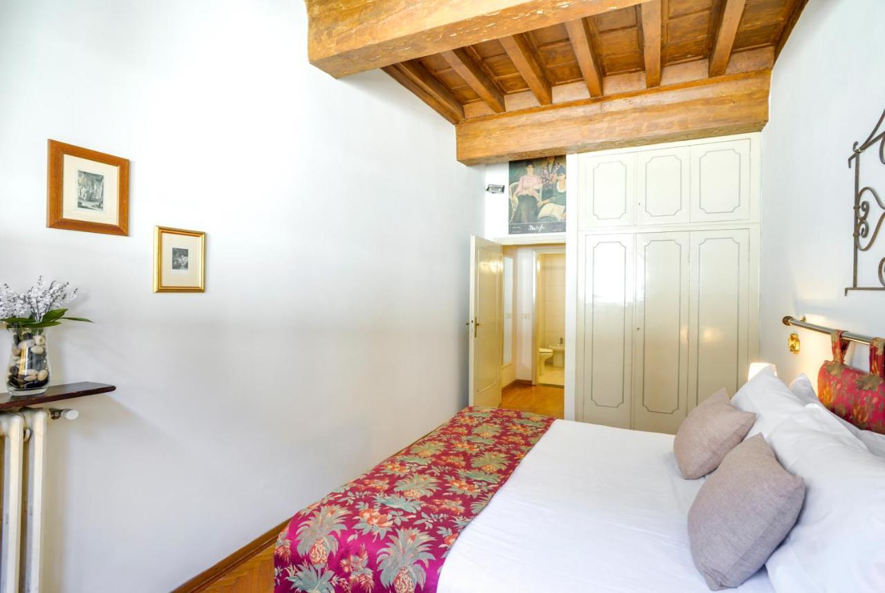 Mamo Florence - Palazzo Spinelli Apartment Luaran gambar